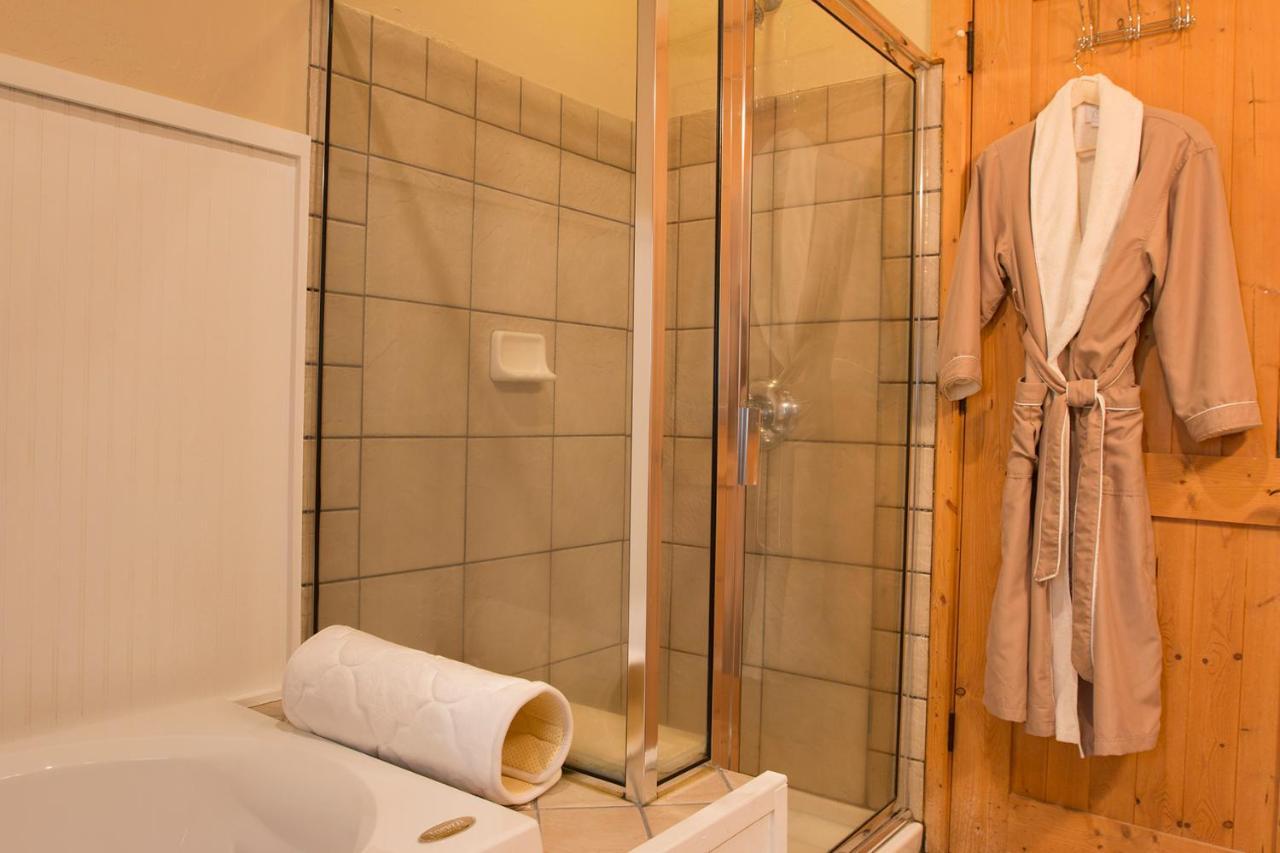 Lazy Bear Lodge Valle Crucis Εξωτερικό φωτογραφία