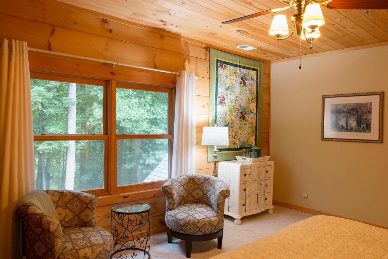 Lazy Bear Lodge Valle Crucis Εξωτερικό φωτογραφία