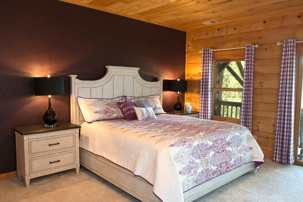 Lazy Bear Lodge Valle Crucis Εξωτερικό φωτογραφία
